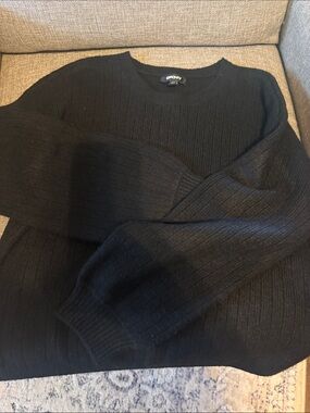 DKNY Ladies Black Ribbed Crewneck Pullover